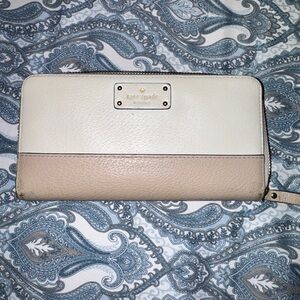 kate spade Two-Tone Cream and Beige Zip Wallet